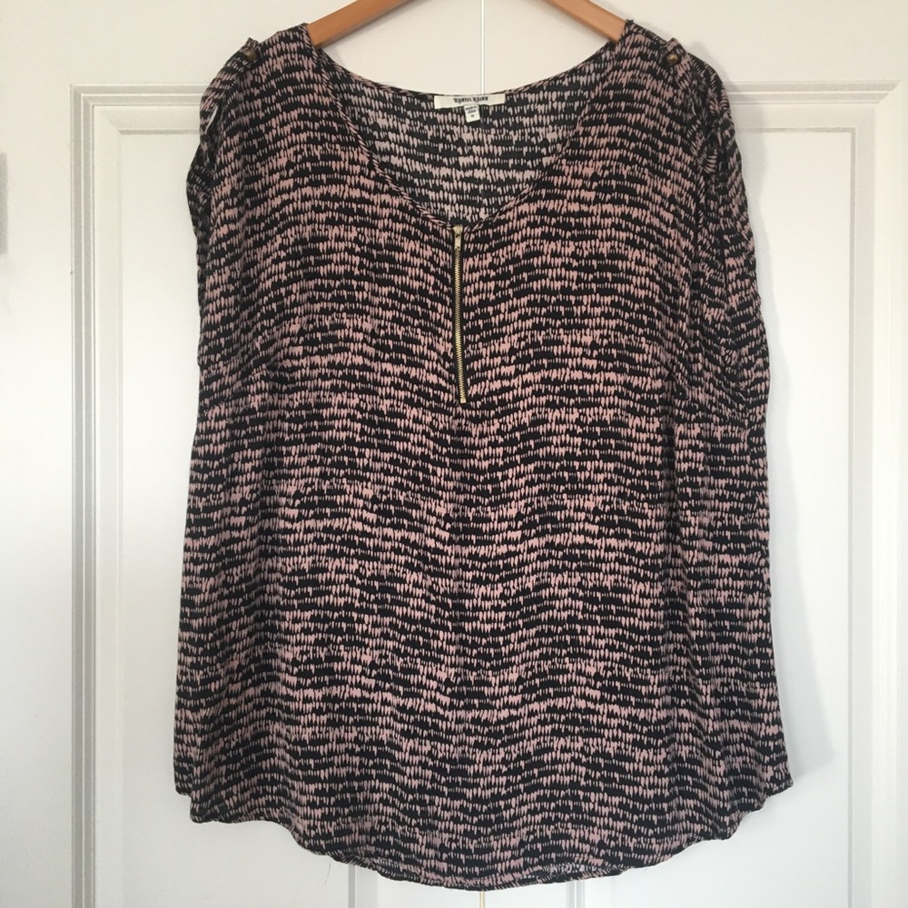 Short sleeved Blouse